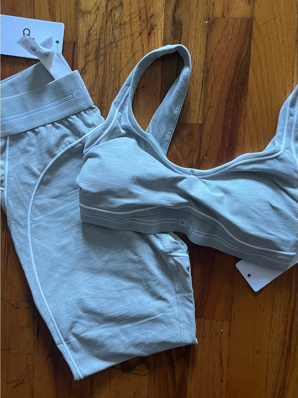 ALO Yoga Light Blue Seamless Sports Bra and Leggings Set